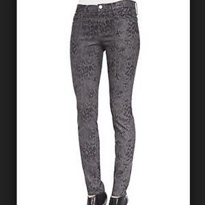 Current Elliott Castle Dirty Paws Coated Skinny